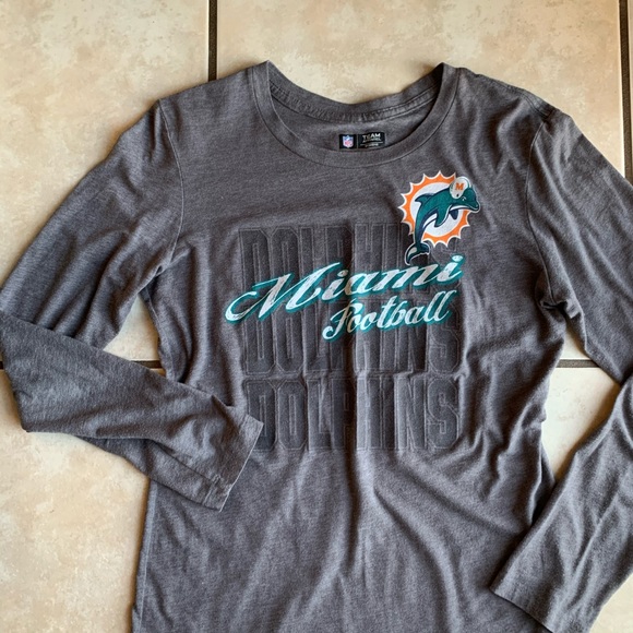 ❌SOLD❌Miami Dolphins Tee - Picture 2 of 3